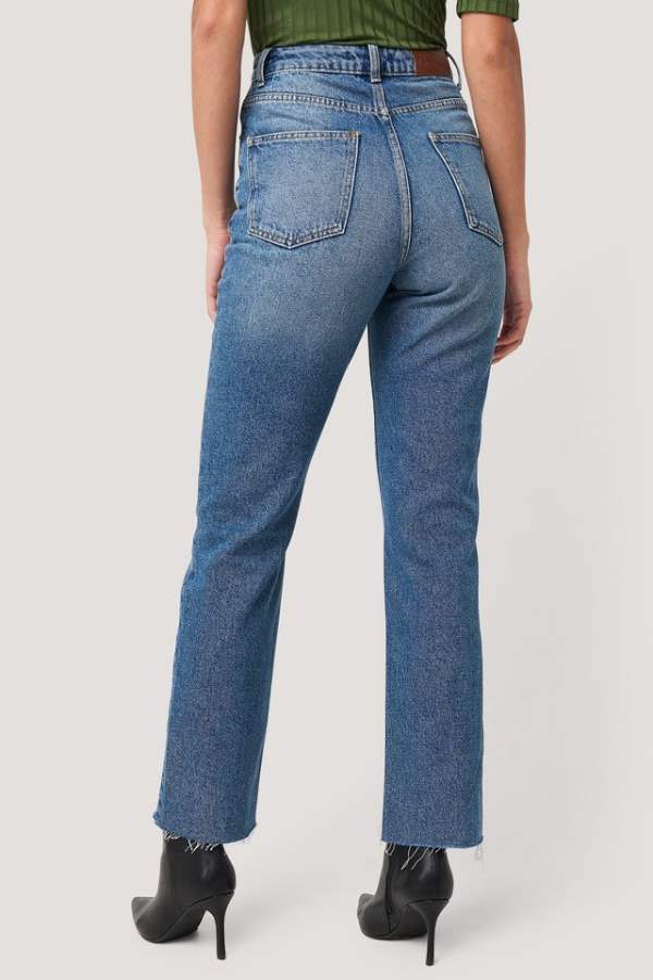 Women Slim Fit Mid-Rise Clean Look Stretchable Cropped Jeans