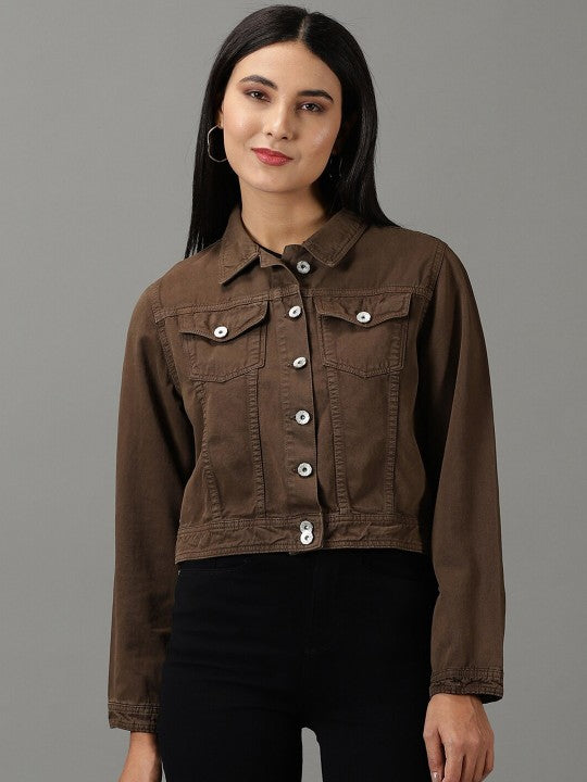Spread Collar Crop Denim Jacket