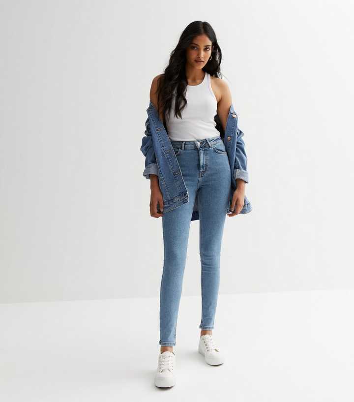 Blue Mid Rise Amie Skinny Jeans - HB INDUSTRIES - Jeans -