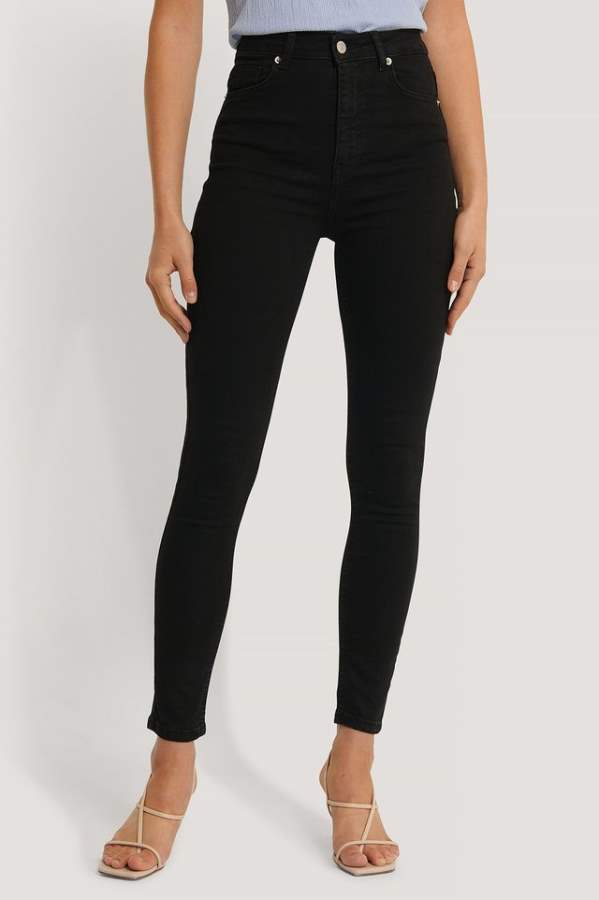 Skinny Fit Mid - Rise Slash Knee Stretchable Jeans - HB INDUSTRIES - Jeans -