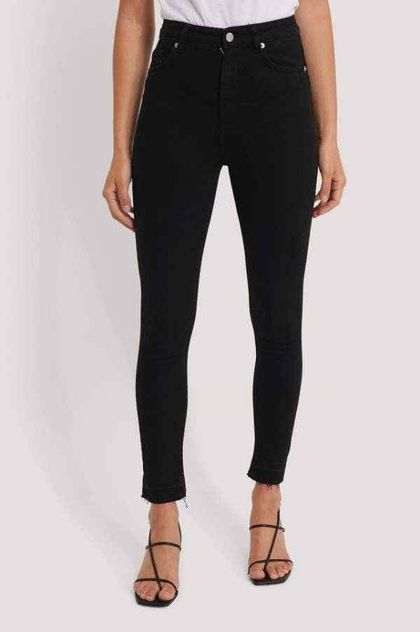 Slim Fit Mid - Rise Clean Look Stretchable Jeans - HB INDUSTRIES - Jeans -
