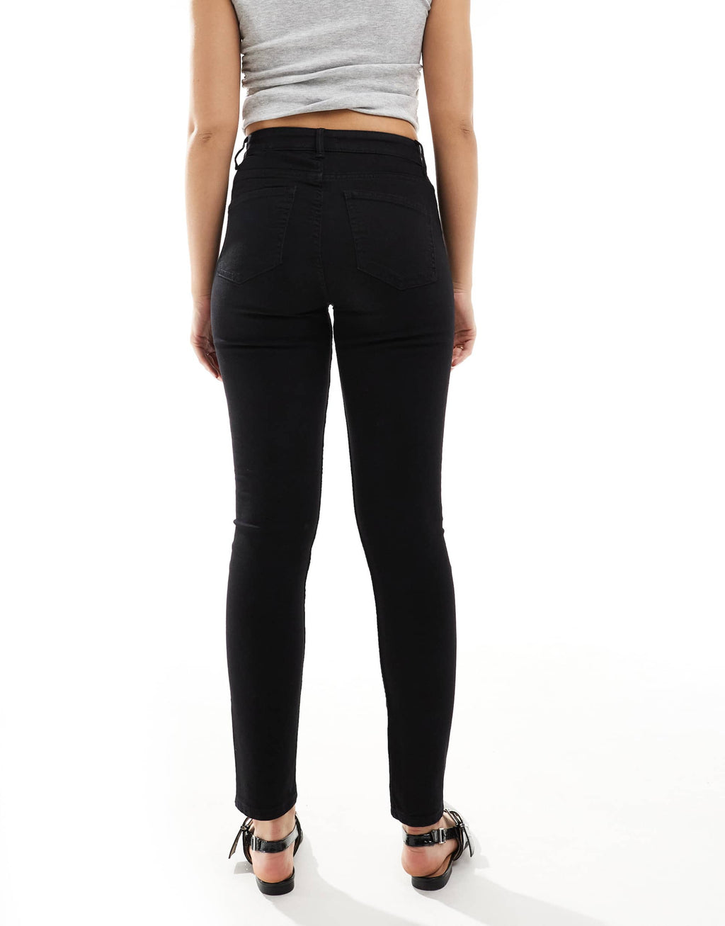 Skinny Jeans in Black – Slim Fit Stretchable Denim for Men in Pakistan | DOCACCA