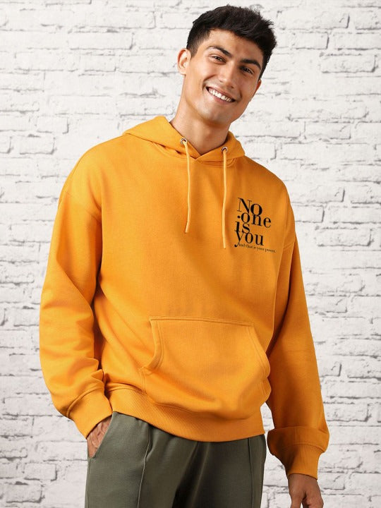 Men Hooded Sweatshirt – Stylish Cotton Pullover Hoodie for Winter in Pakistan