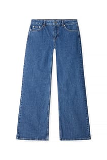Women Low Waist Jeans – Trendy Low-Rise Denim for Men & Women in Pakistan | HB INDUSTRIES