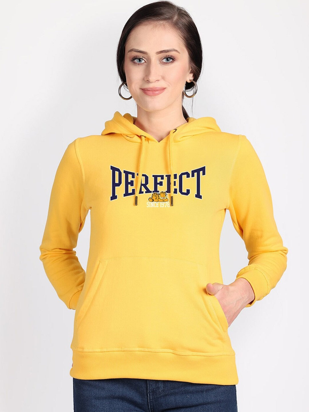 Garfield Printed Hooded Pullover Yellow Hoodie for Women – Casual Streetwear Pakistan | HB INDUSTRIES