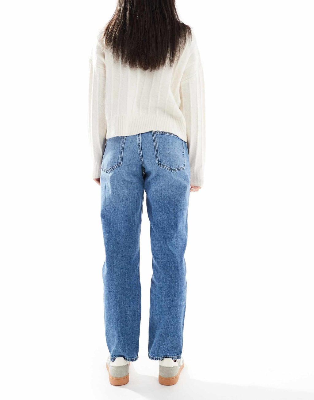 Mom Jeans in Mid Wash Blue – High-Waist Relaxed Fit Denim for Women in Pakistan | DOCACCA