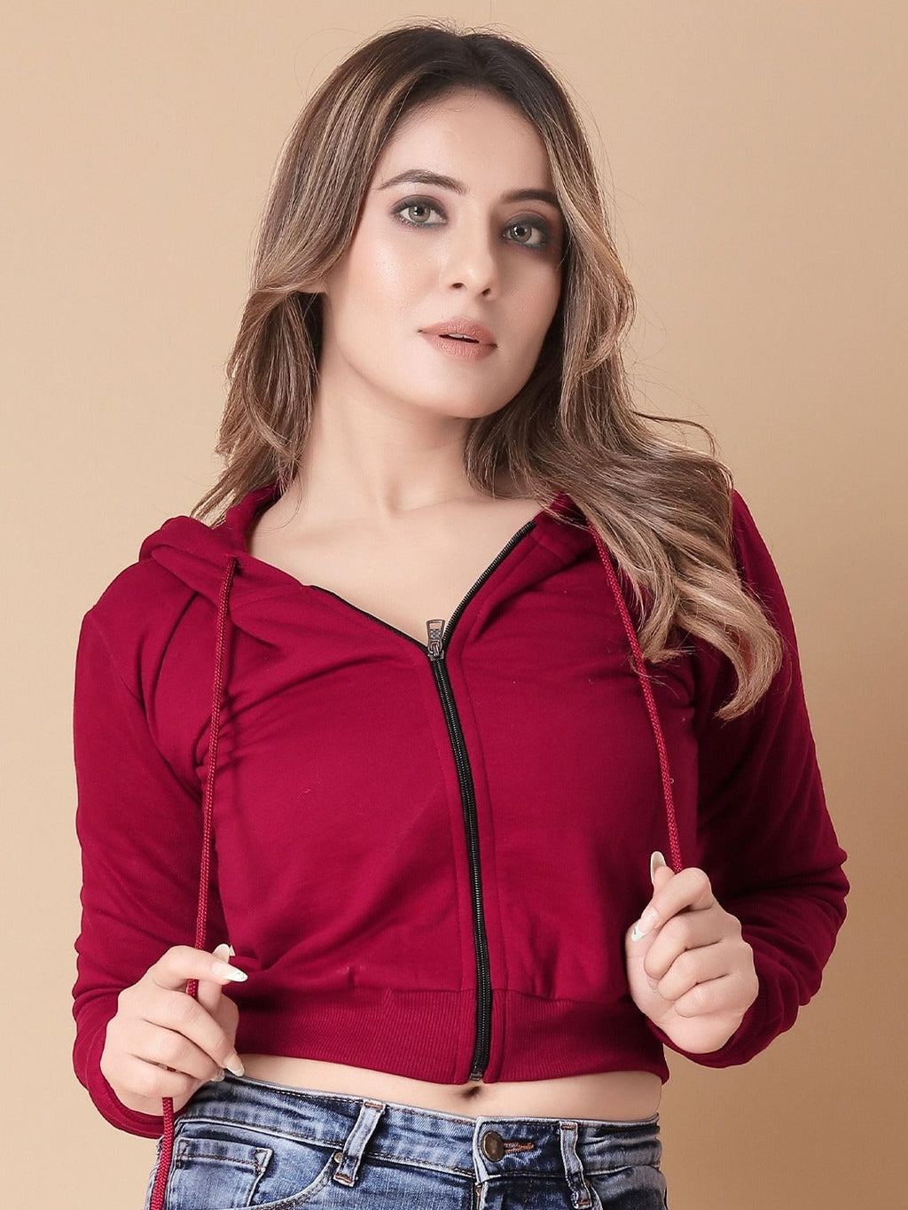 Women Solid Hooded Cropped Zipper Hoodie – Cropped Zip-Up, Breathable & Travel-Ready | HB INDUSTRIES