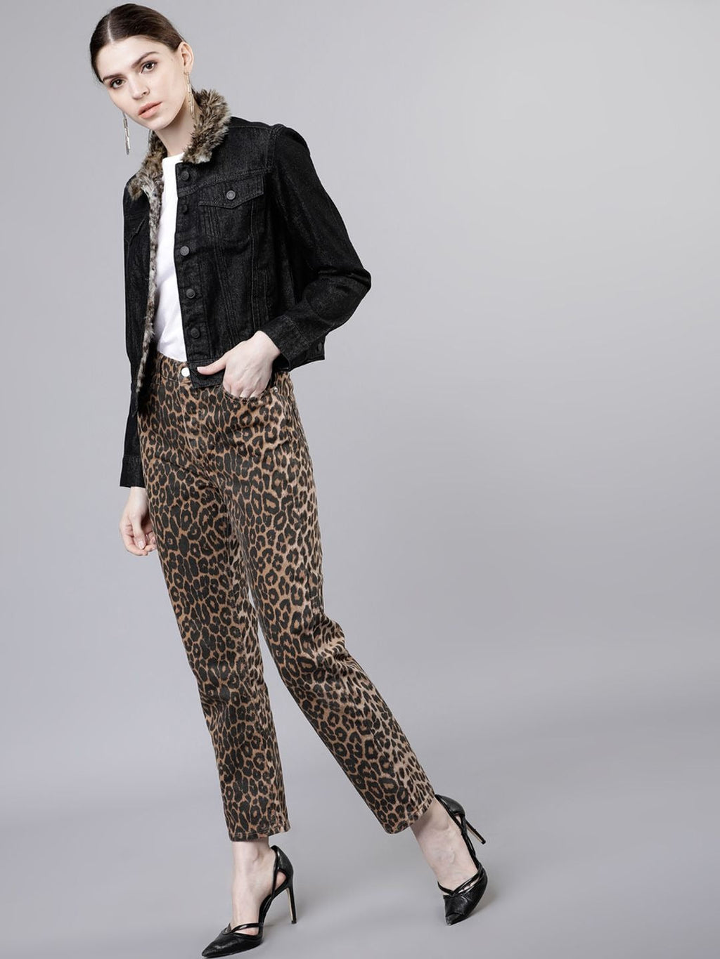 Women Black Solid Denim Jacket – Stylish Everyday Layer for Modern Pakistani Outfits | HB INDUSTRIES