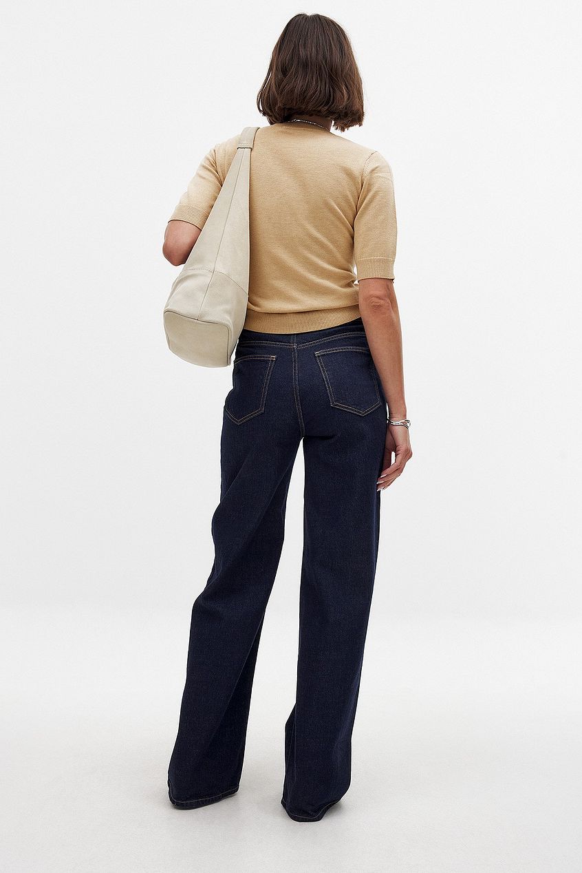 Women Wide High Waist Jeans – Flattering Wide-Leg, Tummy-Smoothing, All-Day Comfort Denim for Pakistan | DOCACCA