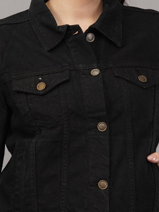 Black Long Sleeves Denim Jacket – Sleek, Versatile Outerwear for Pakistan | DOCACCA