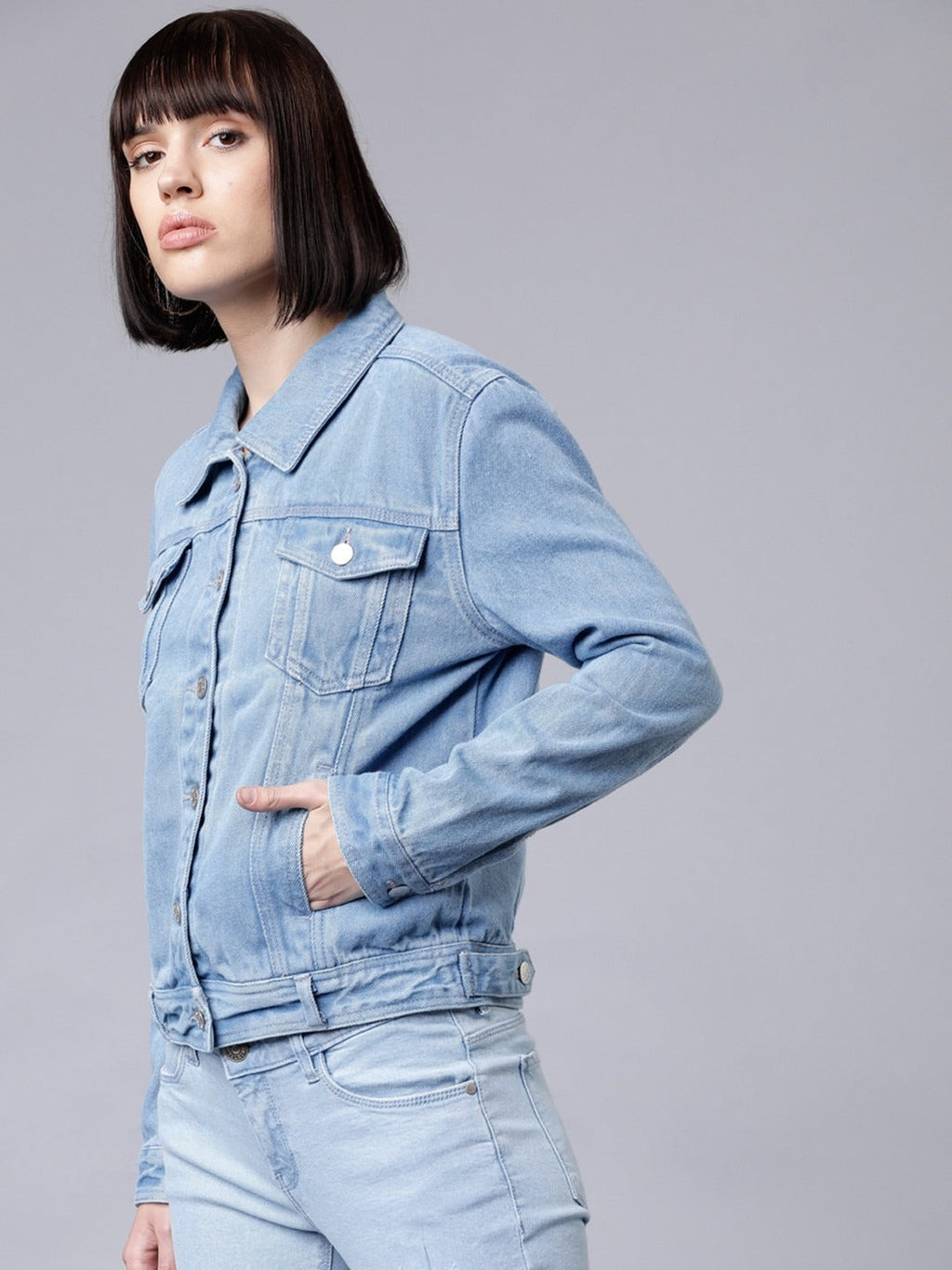 Women Blue Solid Denim Jacket – Classic, Breathable & Versatile for Pakistan | DOCACCA