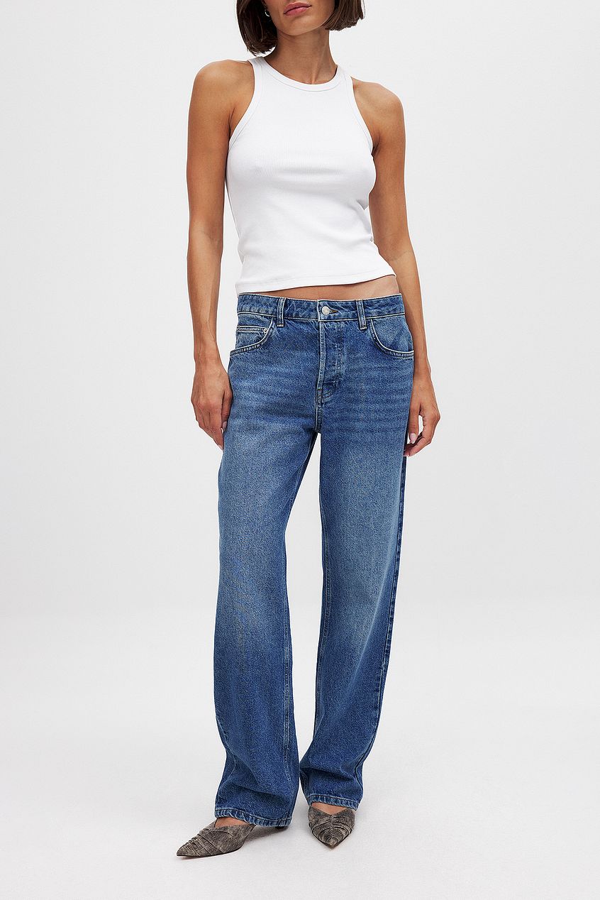 Women Straight Loose Fit Jeans – Classic Straight-Leg, Relaxed Comfort Denim for Pakistan | DOCACCA