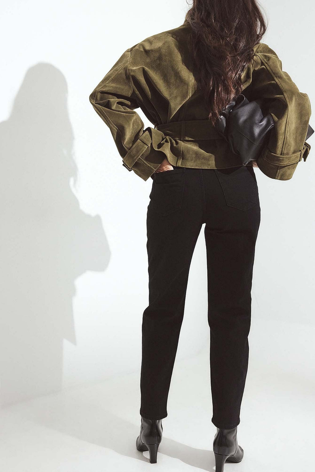 Mom High Waist Jeans for Women – Trendy Comfort Fit Denim for Everyday Pakistani Fashion | DOCACCA