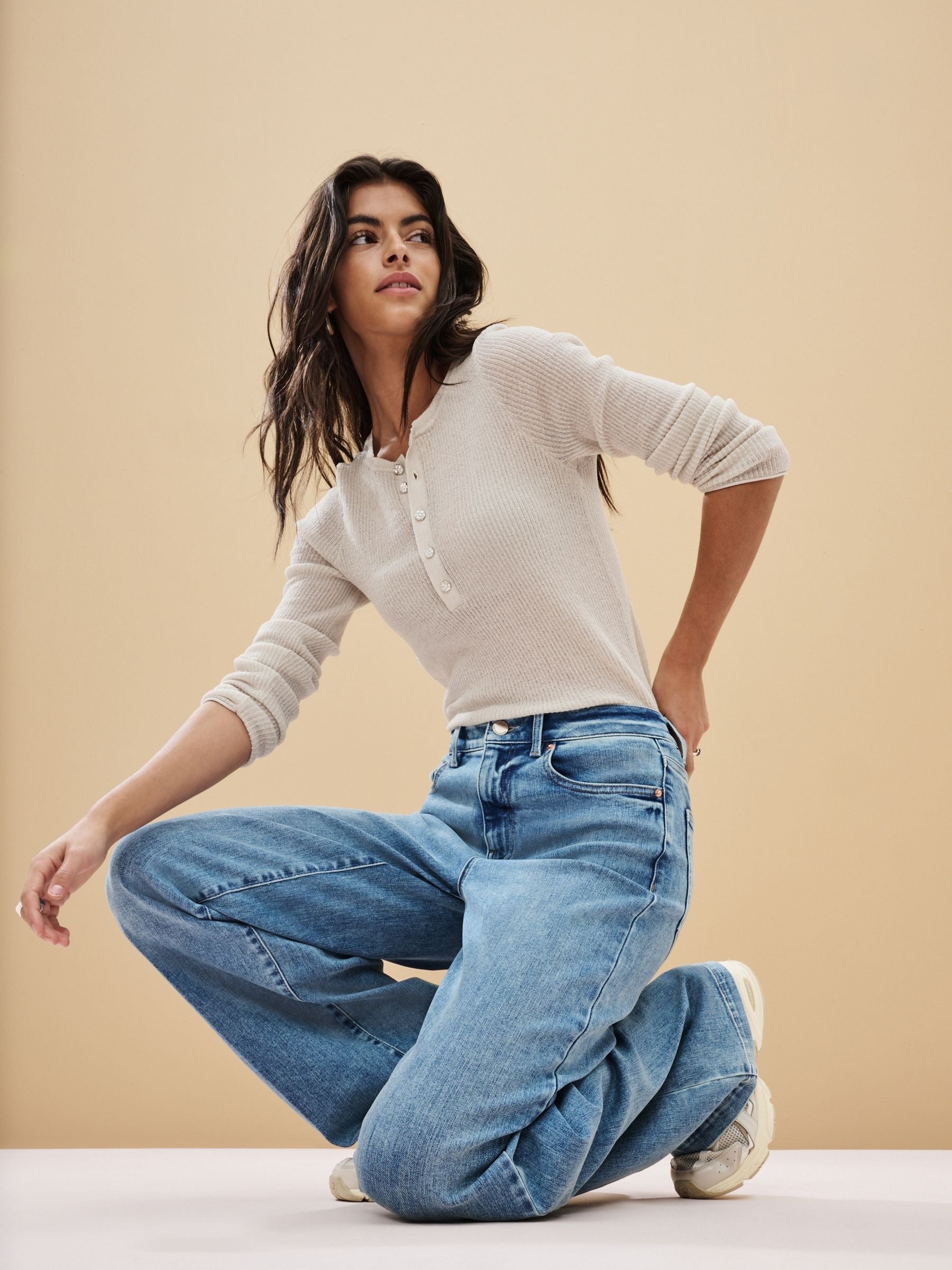 Women Mid Blue Wide Leg Jeans – Trendy High Waist Denim Pants for Women in Pakistan | HB INDUSTRIES