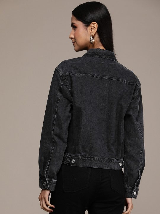 Washed Cotton Denim Jacket – Lightweight Breathable Cotton Jacket for Pakistan | DOCACCA