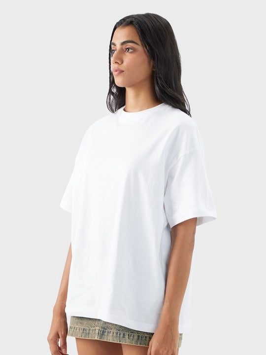 Women Solid Round Neck Pure Cotton Oversized T-Shirt – Casual Streetwear in Pakistan