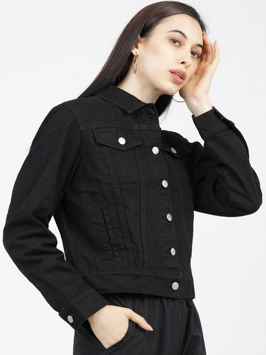 Women Black Solid Jacket – Sleek Lightweight Outerwear for Pakistan | DOCACCA