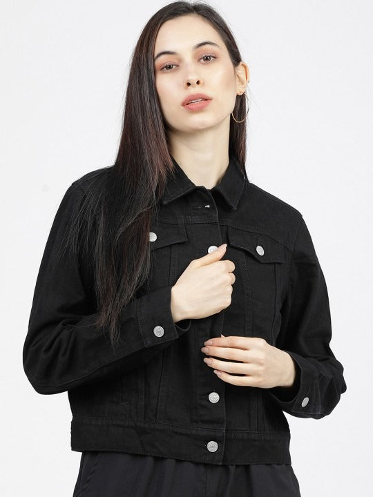 Women Black Solid Jacket – Sleek Lightweight Outerwear for Pakistan | DOCACCA