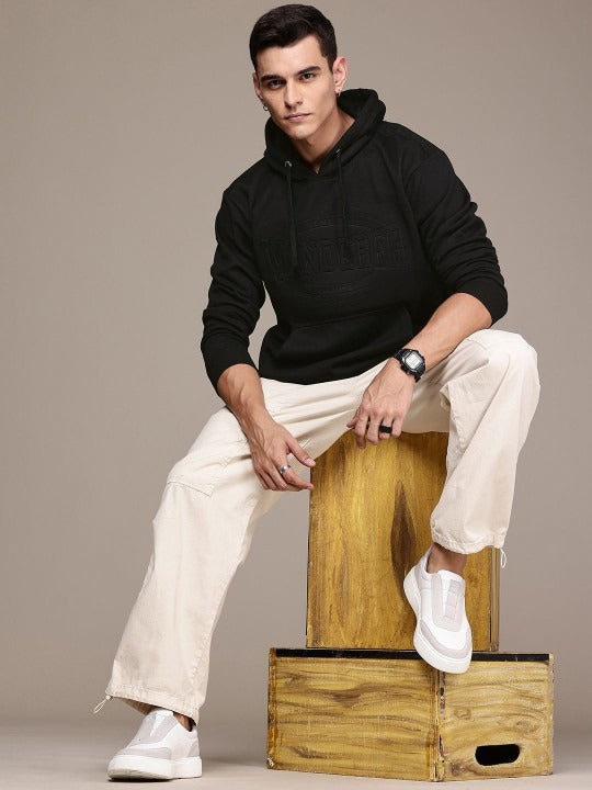 Men’s Hooded Sweatshirt – Cotton Fleece Hoodie for Winter in Pakistan