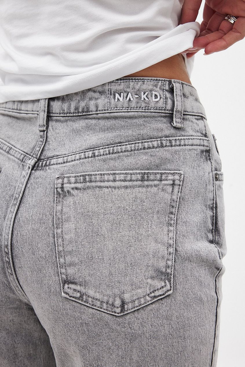 Women Straight High Waist Jeans – Classic High-Rise Straight Leg Denim for Pakistani Women | HB INDUSTRIES