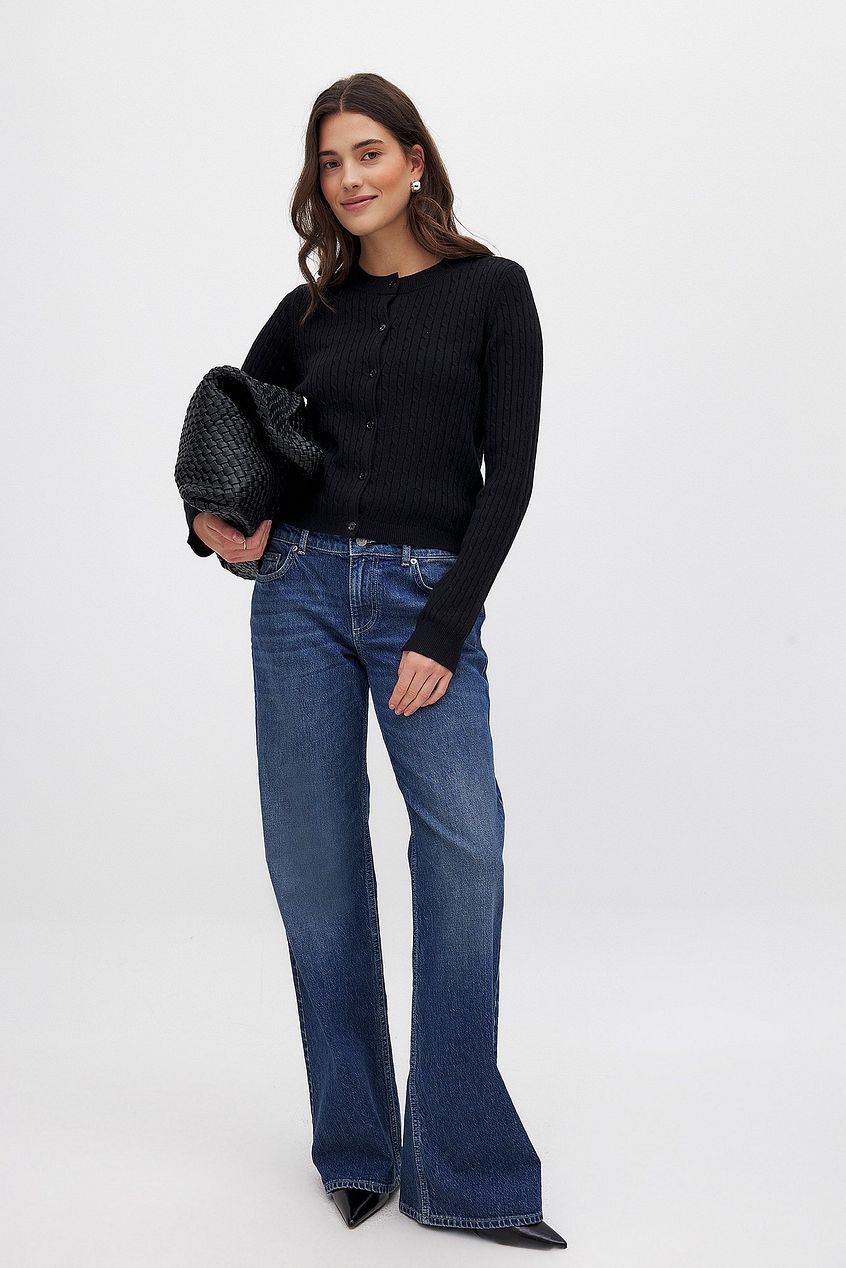 Women Low Waist Jeans – Trendy Low-Rise Hip-Hugger Denim for Pakistan | HB INDUSTRIES