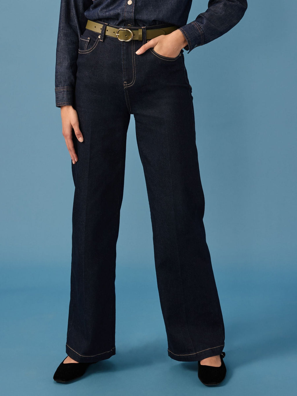 Women Rinse Blue Wide Leg Jeans – High Waist Loose Fit Denim for Everyday Wear in Pakistan | HB INDUSTRIES