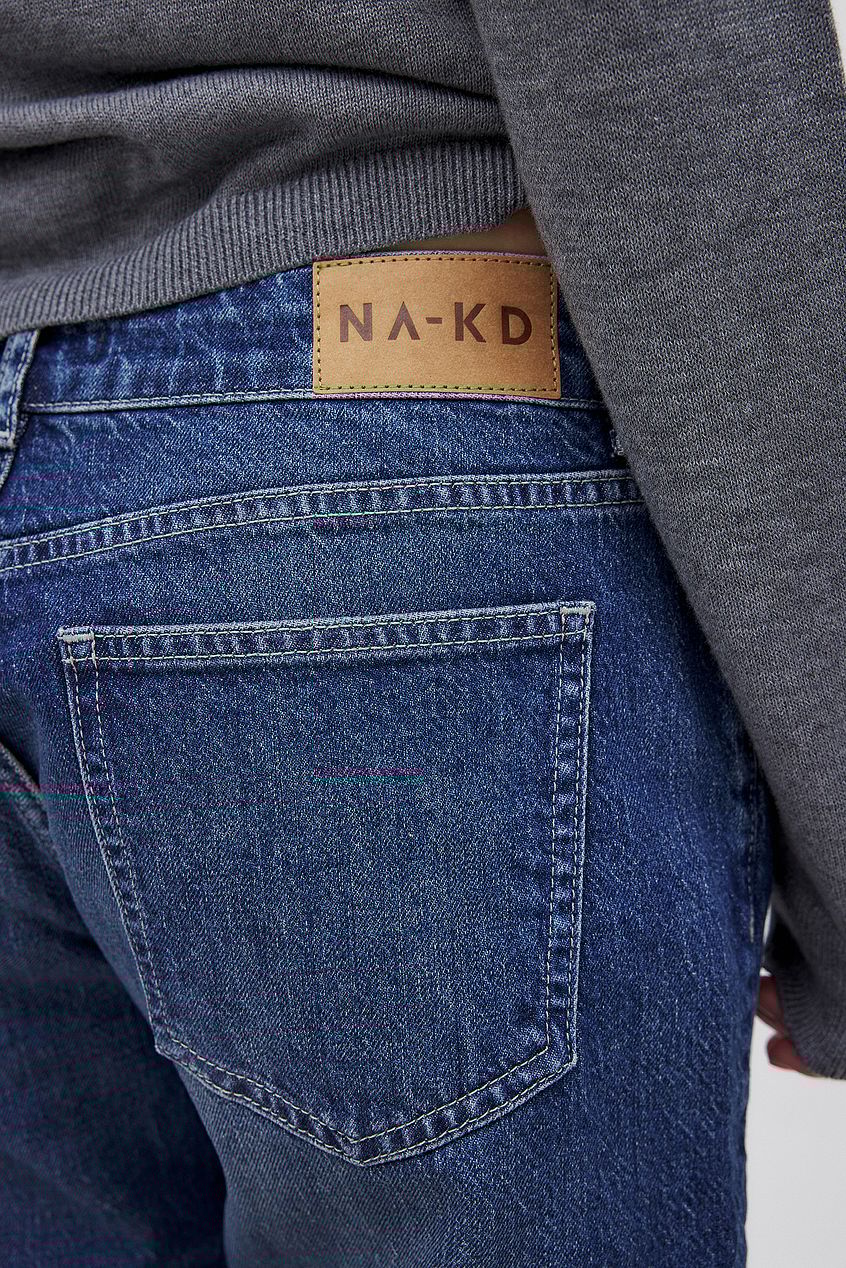 Women Low Waist Jeans – Trendy Low-Rise Hip-Hugger Denim for Pakistan | DOCACCA