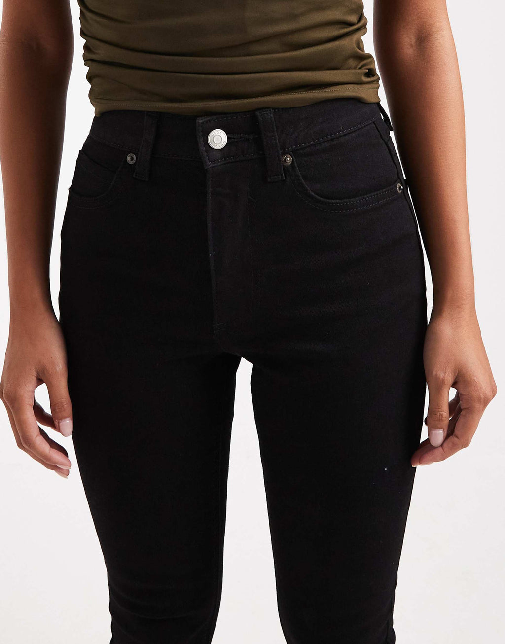 Women Skinny Jeans in Clean Black – Stretchable Slim Fit Denim | DOCACCA