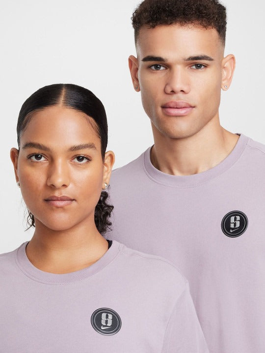 Sabrina Men’s Dri-FIT Basketball T-Shirt – Breathable Sportswear for Active Men in Pakistan | DOCACCA