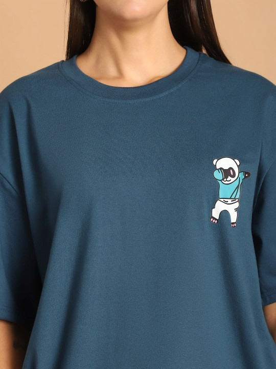 Women Graphic Printed Round Neck Cotton Oversized T-Shirt – Trendy Casual Pakistan