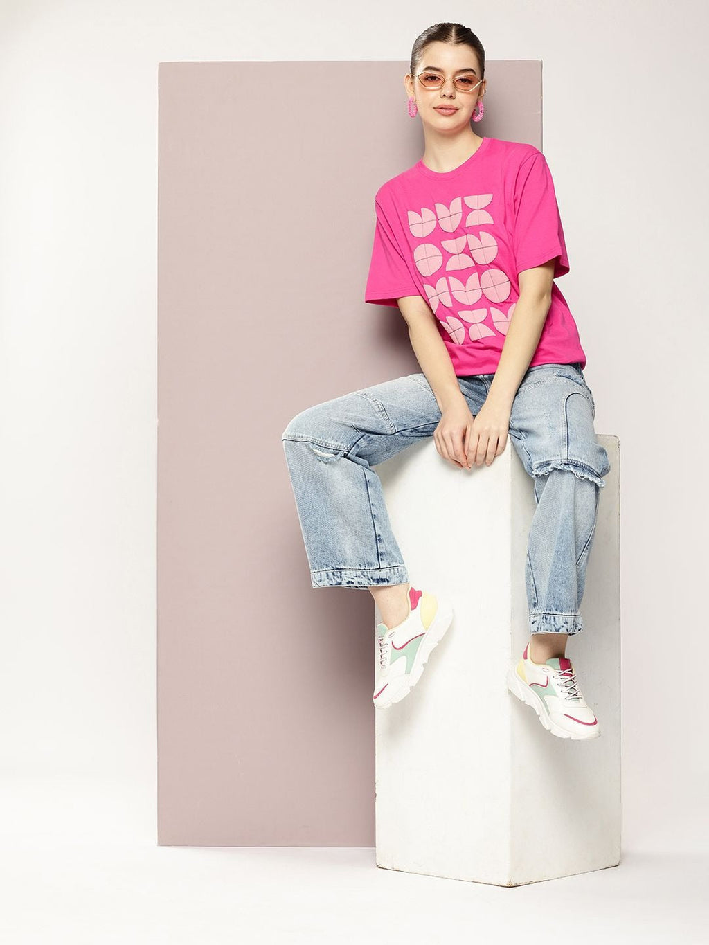 Graphic Printed Relaxed Fit Pure Cotton T-Shirt for Men & Women in Pakistan | Casual Streetwear