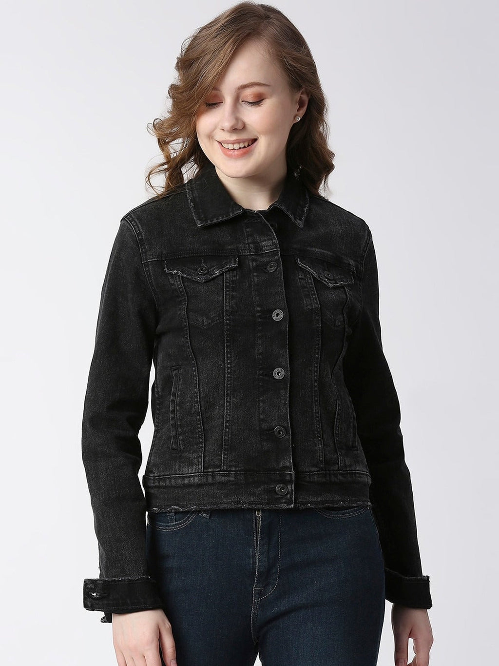 Women Washed Cotton Crop Denim Jacket for Daily Wear in Pakistan | DOCACCA