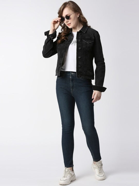 Women Washed Cotton Crop Denim Jacket for Daily Wear in Pakistan | DOCACCA