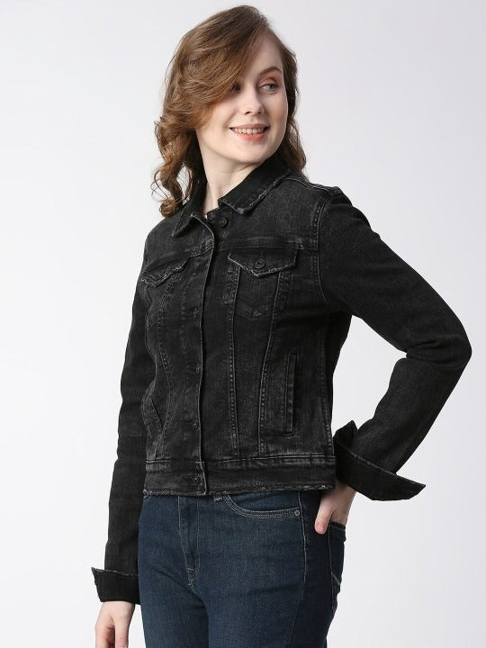 Women Washed Cotton Crop Denim Jacket for Daily Wear in Pakistan | DOCACCA