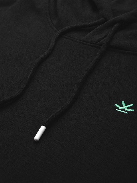 Solid Hooded Pullover Sweatshirt – Comfortable Winter Hoodie for Men in Pakistan