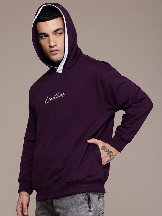 Men Embroidered Hooded Relaxed Fit Sweatshirt – Stylish Winter Hoodie in Pakistan