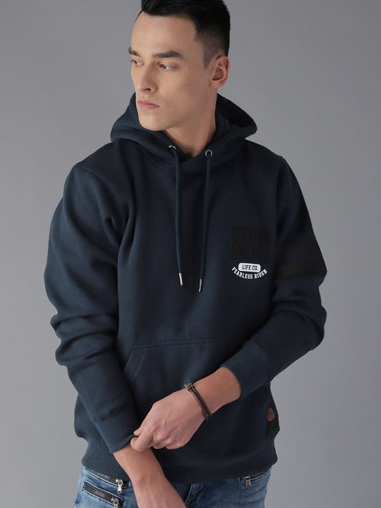 The Lifestyle Co. Men Navy Blue Solid Hooded Sweatshirt – Stylish Cotton Fleece Hoodie in Pakistan | DOCACCA