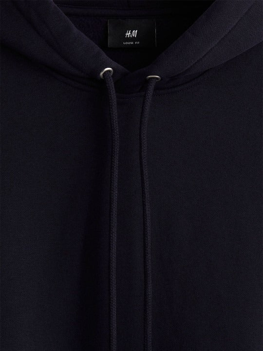 Loose Fit Hoodie for Men – Trendy & Comfortable Winter Wear in Pakistan