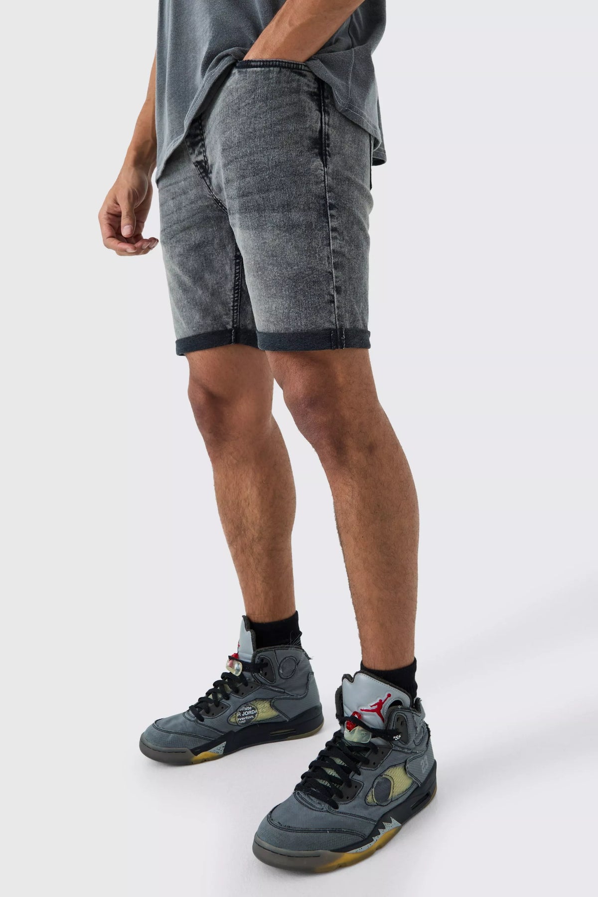 Skinny Stretch Denim Shorts In Charcoal