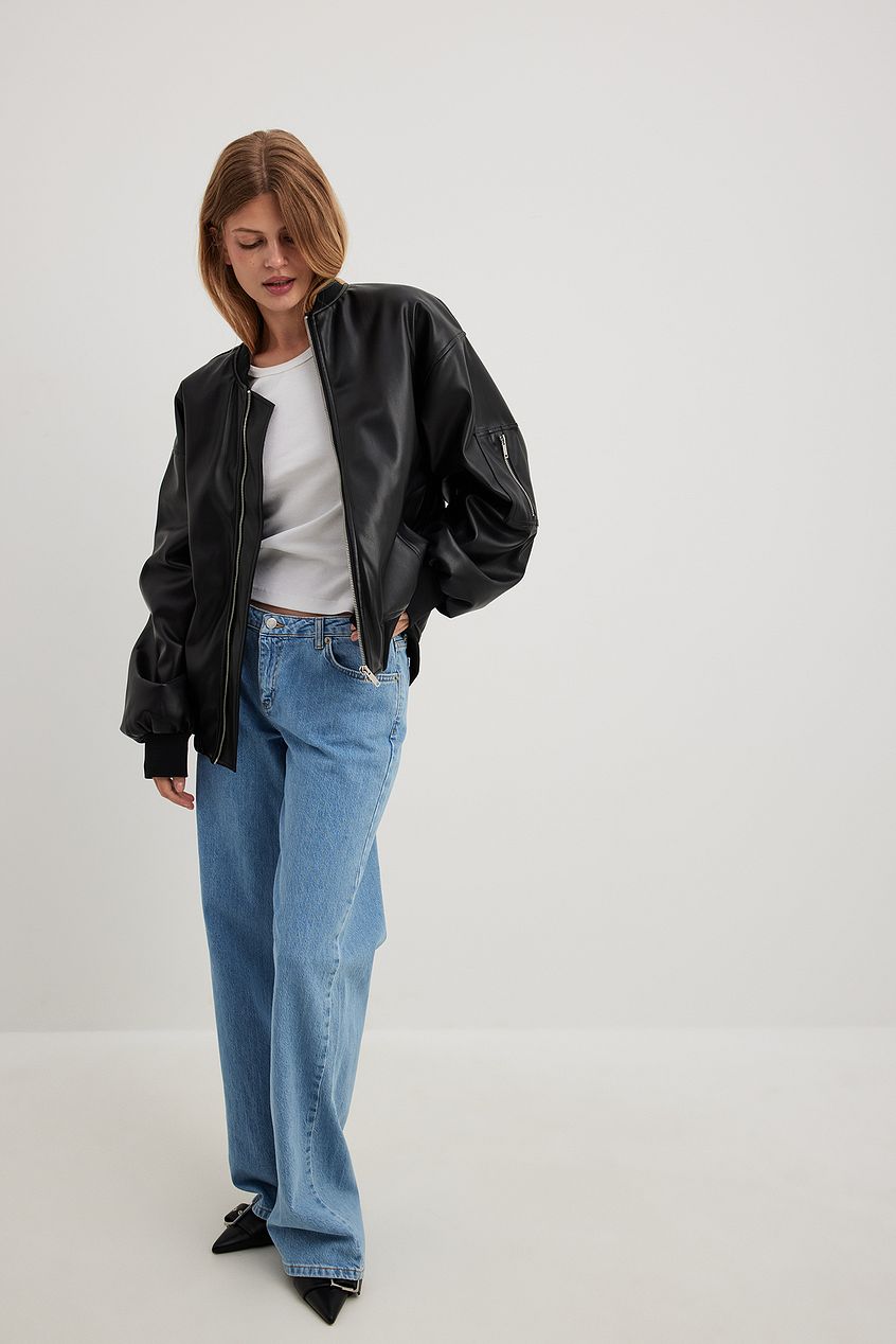 Low Waist Jeans for Women – Trendy Low-Rise Denim, Sleek Hip-Hugging Fit for Pakistan | DOCACCA