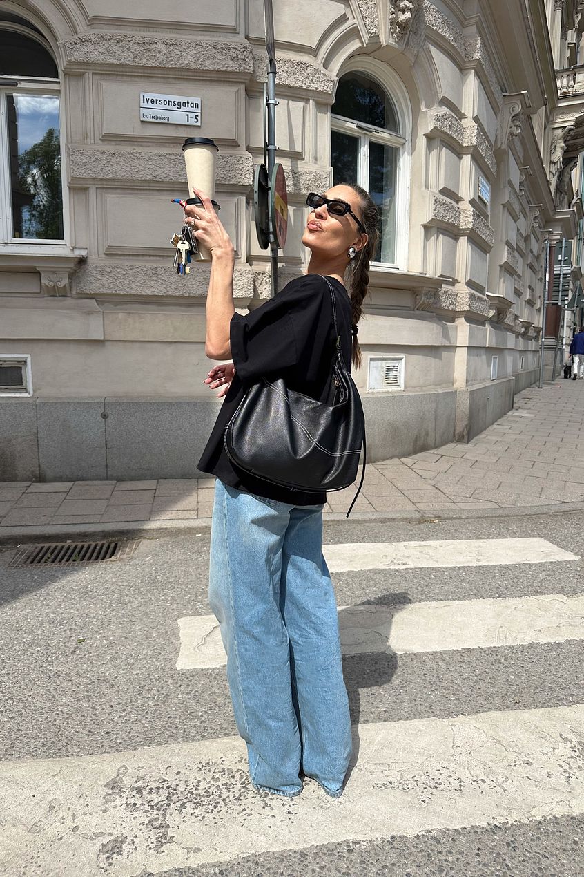 Wide High Waist Jeans for Women – Flattering High-Rise Wide-Leg Denim in Pakistan | DOCACCA