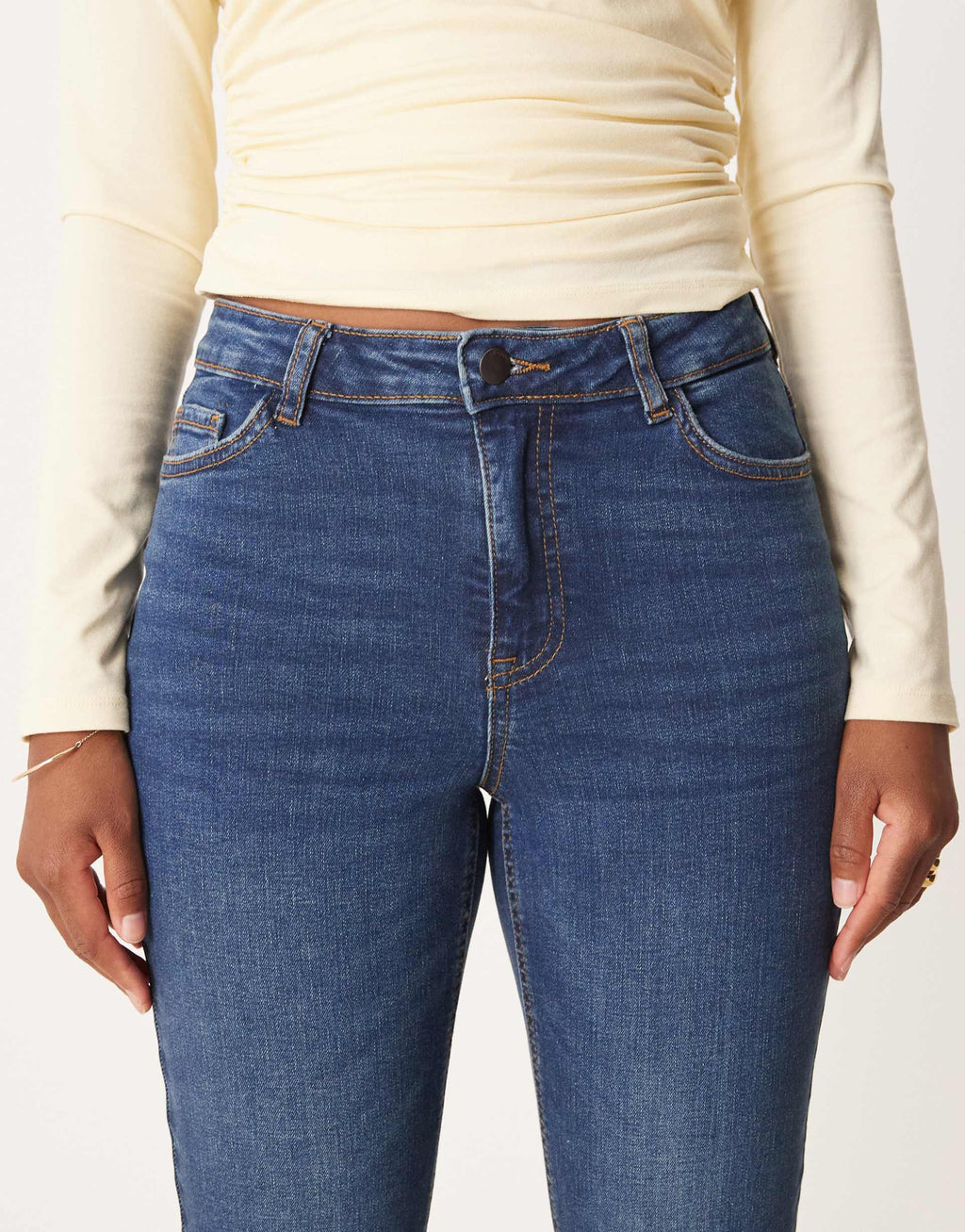 Skinny Jeans in Mid Blue Denim – Slim Fit Stretchable Jeans for Men in Pakistan | DOCACCA