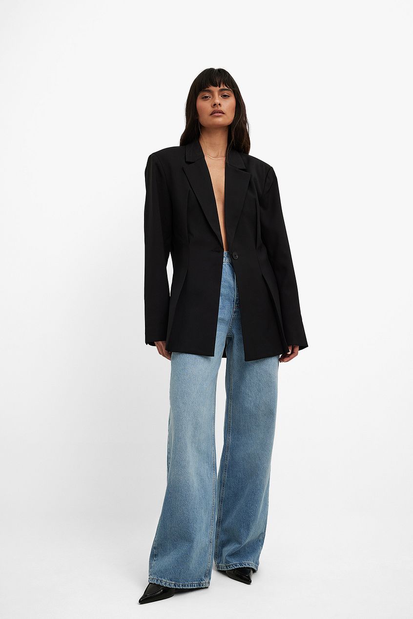 Wide High Waist Jeans for Women – Flattering High-Rise Wide-Leg Denim in Pakistan | DOCACCA