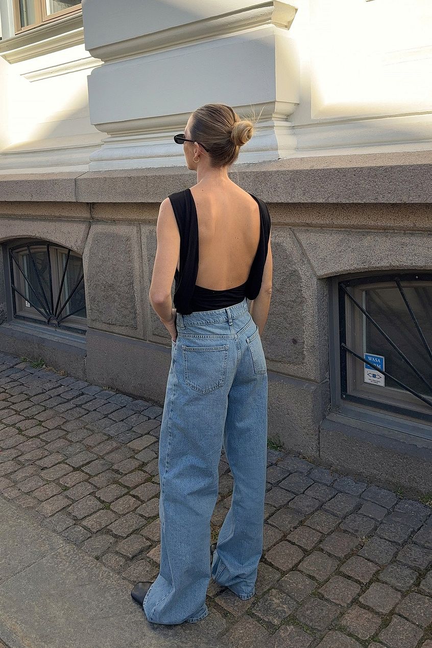 Wide High Waist Jeans for Women – Flattering High-Rise Wide-Leg Denim in Pakistan | DOCACCA