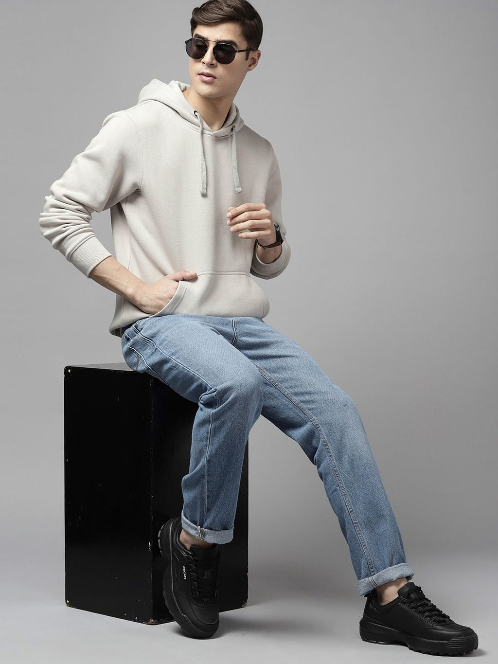 Men Solid Hooded Sweatshirt – Cotton Fleece Pullover Hoodie for Men in Pakistan | DOCACCA