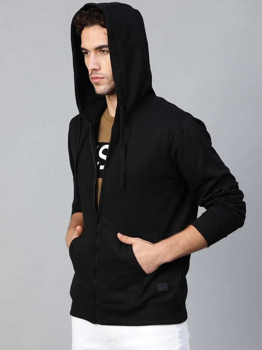 Men Black Solid Hooded Sweatshirt – Cotton Fleece Pullover Hoodie for Men in Pakistan | DOCACCA