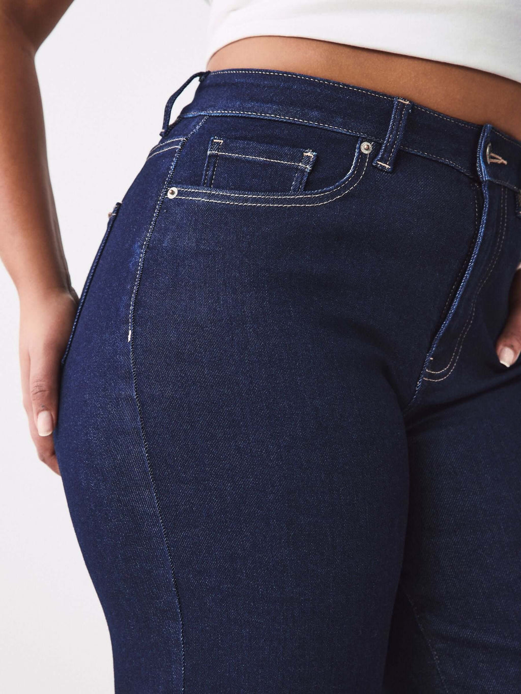 Women Rinse Hourglass Wide Leg Jeans – Trendy High-Waisted Cotton Denim for Pakistan | HB INDUSTRIES