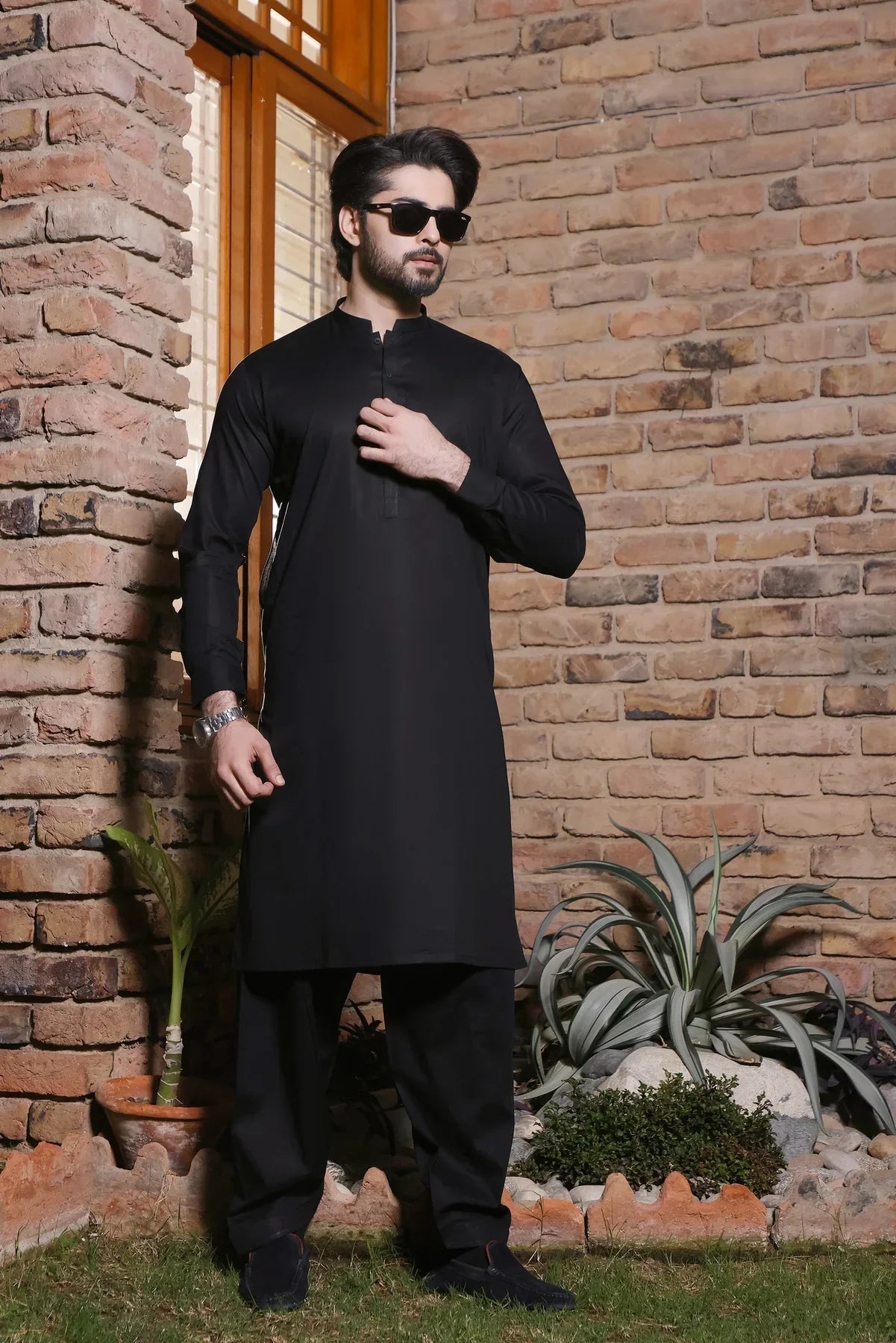 Blackish Men's Shalwar Kameez Outfit - HB INDUSTRIES - Shalwar Kameez - 