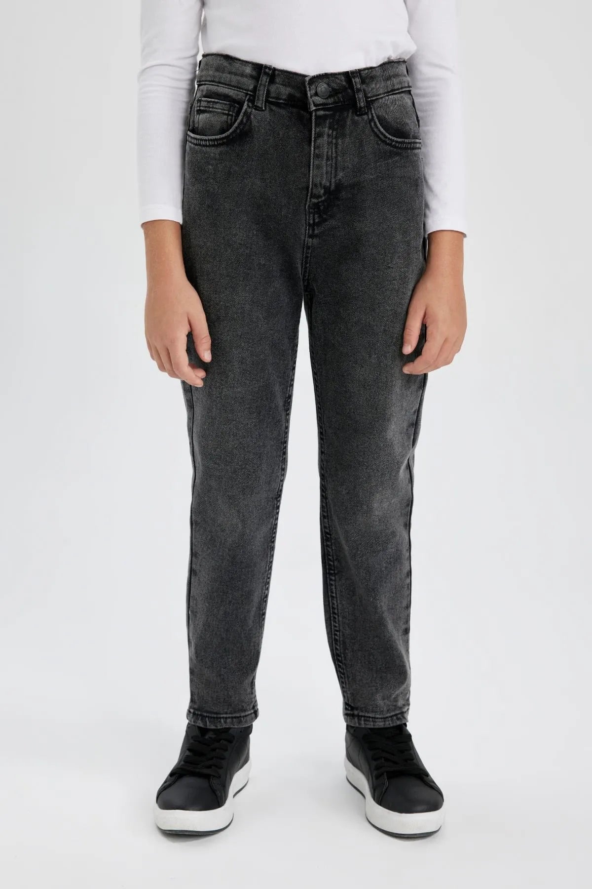 Boy Carrot Fit Jeans Trousers - HB INDUSTRIES - Boys Jeans - 
