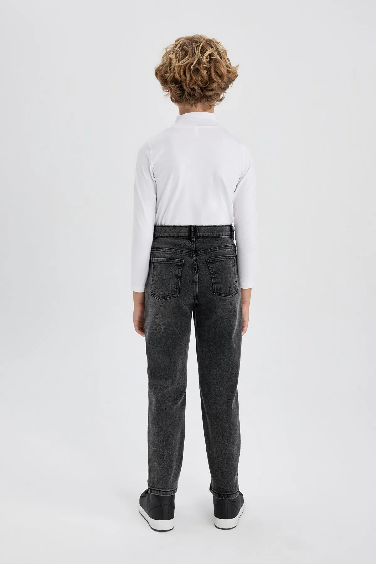 Boy Carrot Fit Jeans Trousers - HB INDUSTRIES - Boys Jeans - 